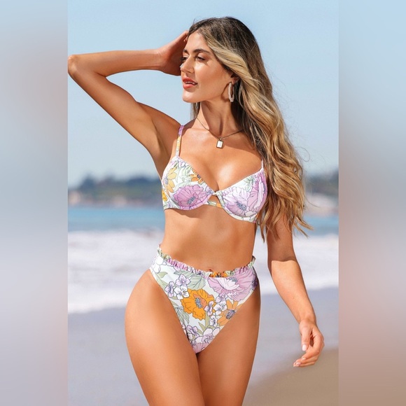 NWT Cupshe Underwire Top & High Waist Cheeky Bikini Set – Purple Floral - Picture 4 of 7